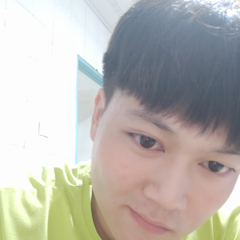 何为美人的照片