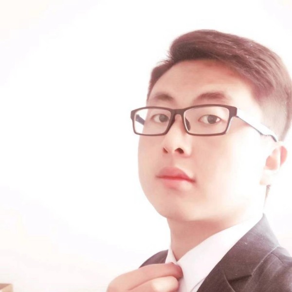 钢笔請现实的照片