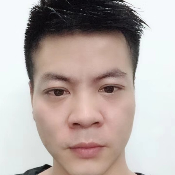 我在风雨中的照片