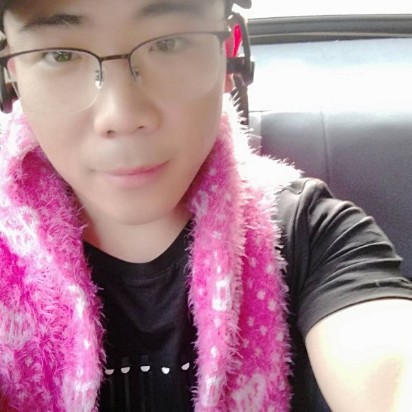 嗯嗯苏醒的照片