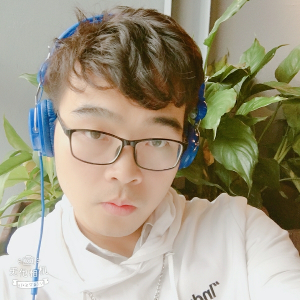 骚气的小哥哥的照片