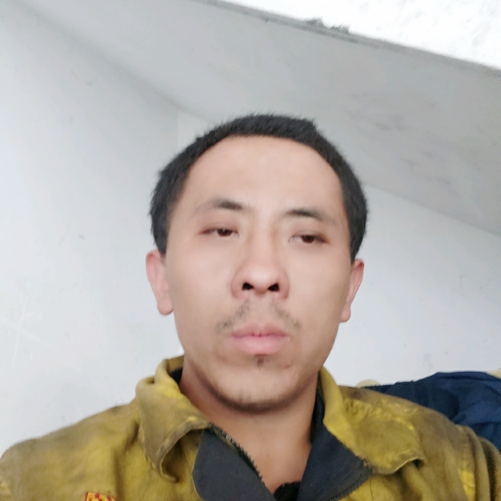 谷洪健的照片