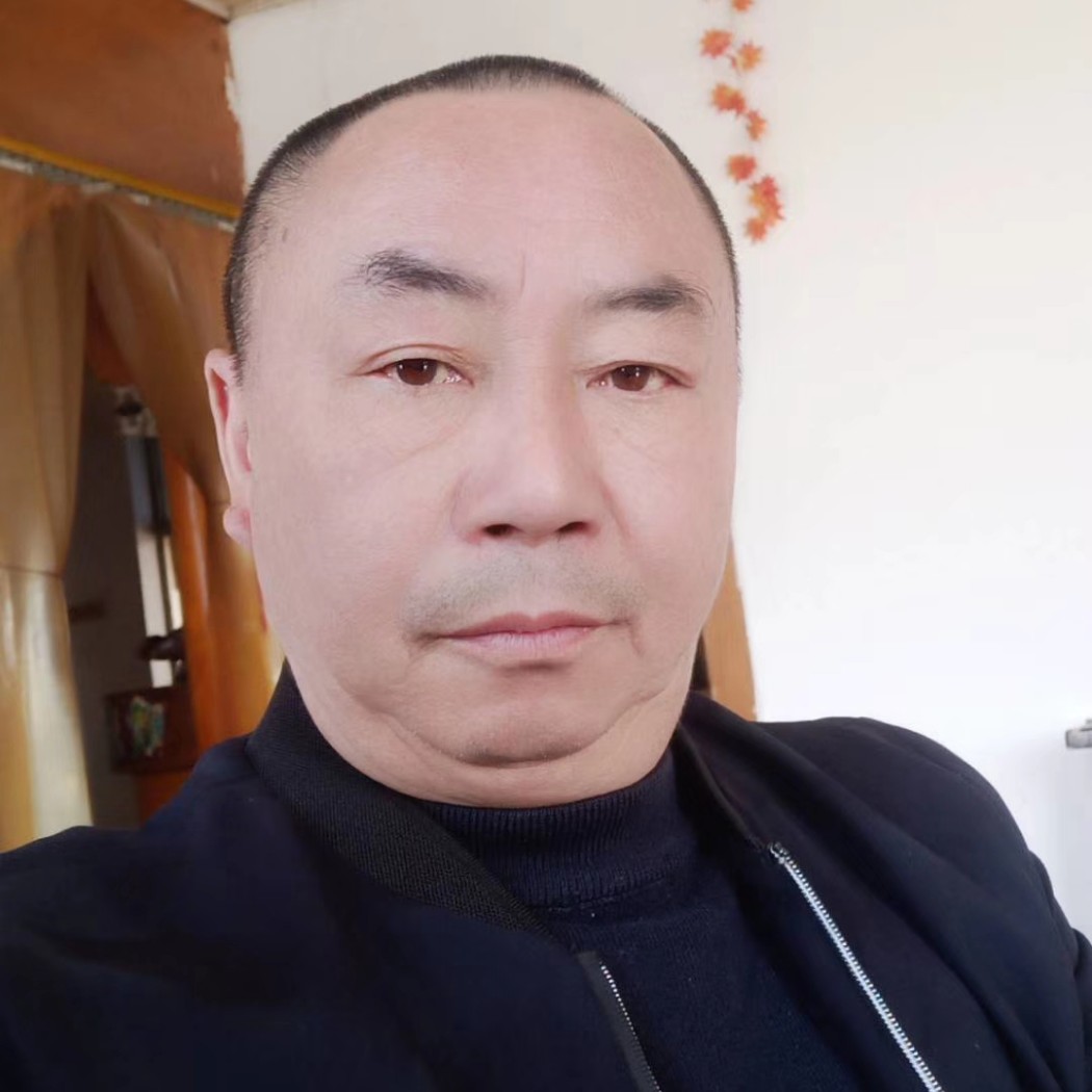 枕头停止怕孤独的照片