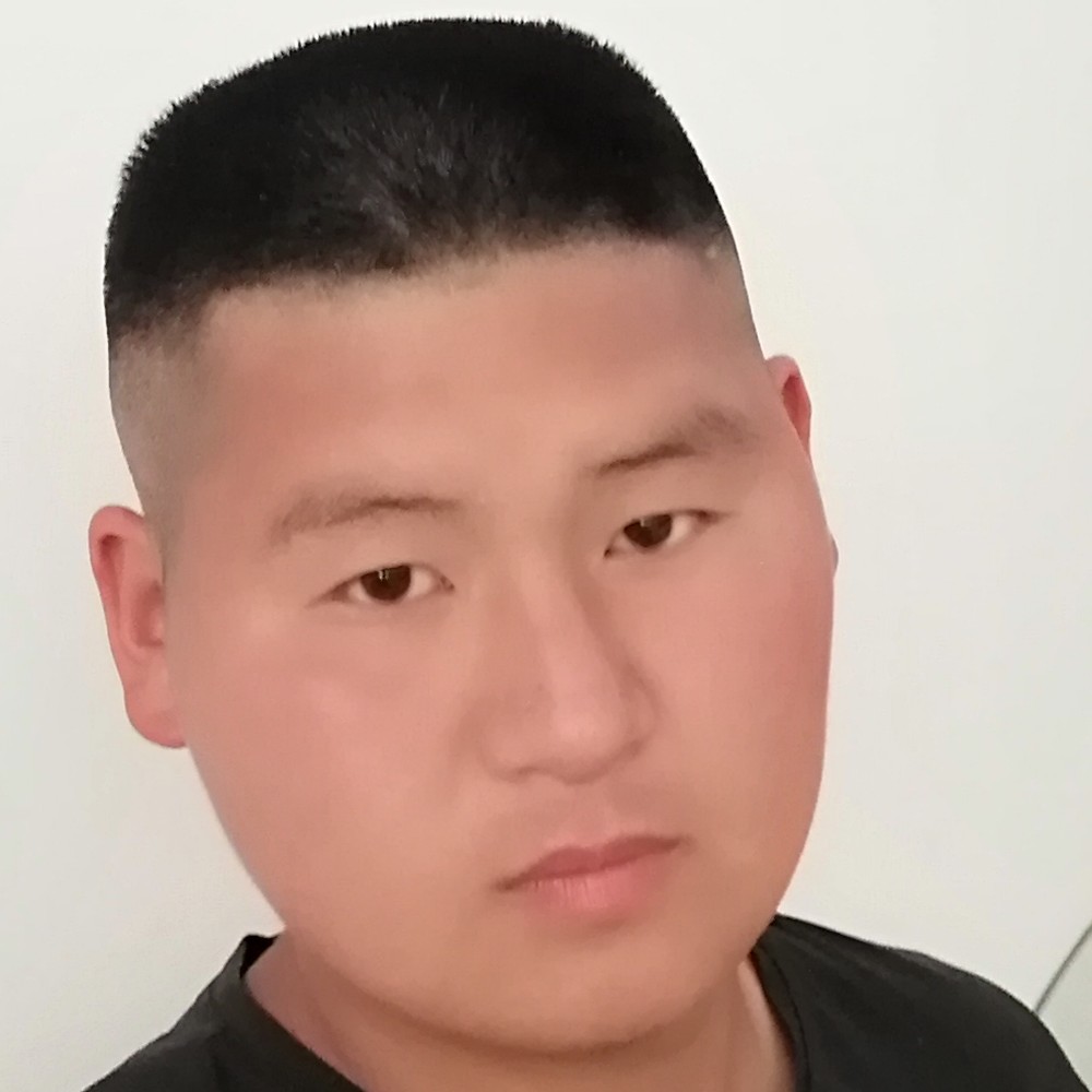 老虎爱撒娇的照片