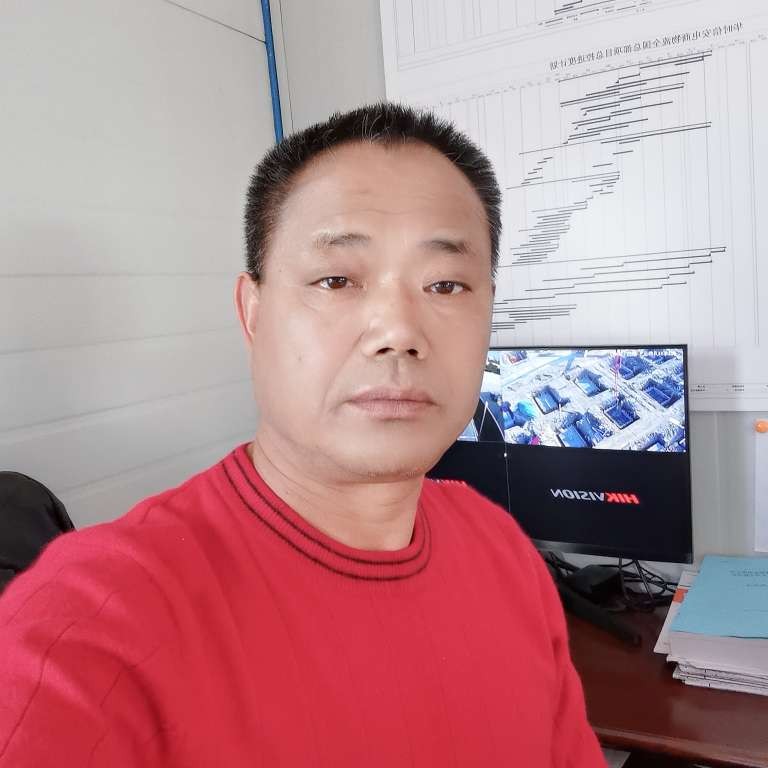 红玫瑰拾忆无垠的照片