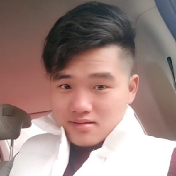 明锋的照片