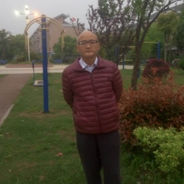 等待玫瑰二的照片