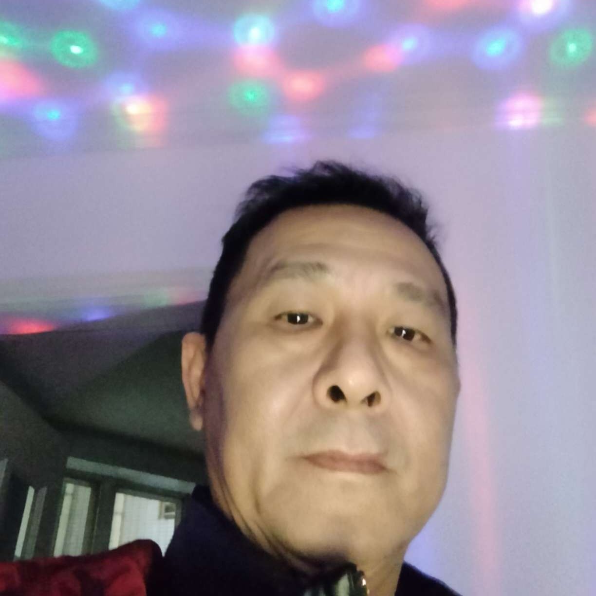 ⅤⅤV的照片