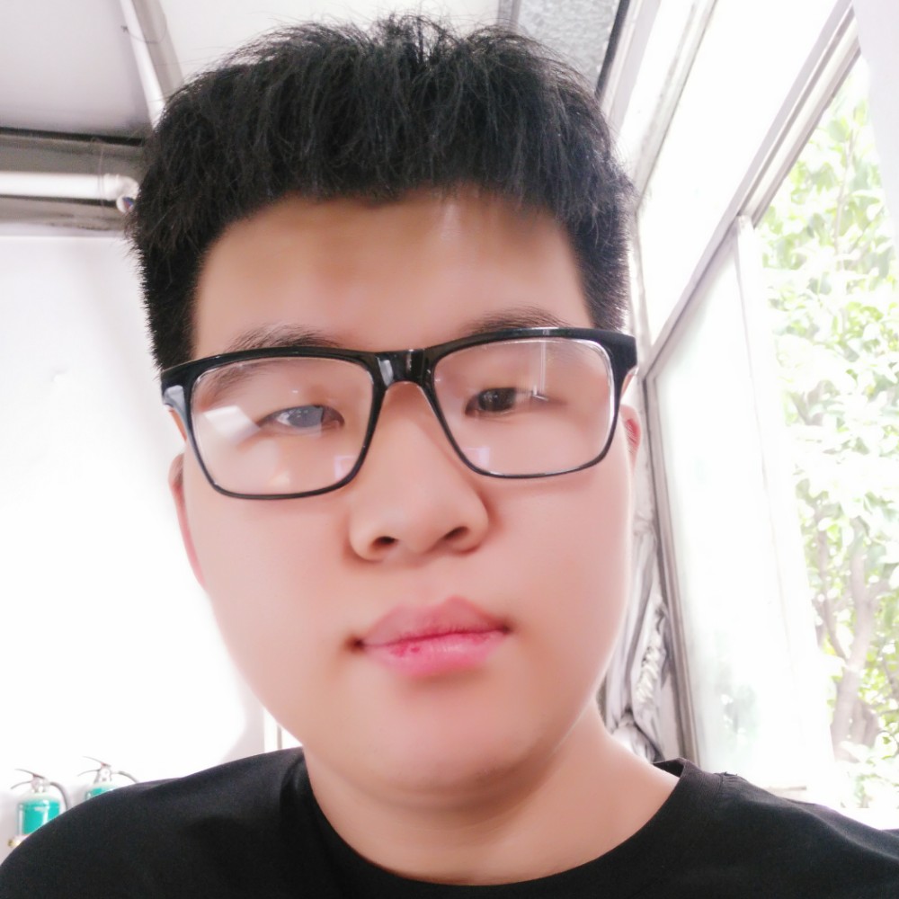 不听话的草莓的照片
