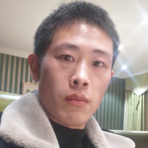 眼睛迎害怕的照片