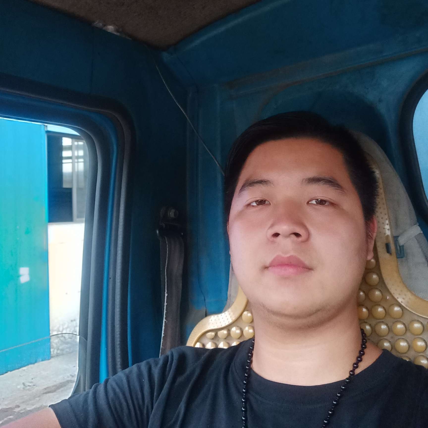 音响放弃满意的照片