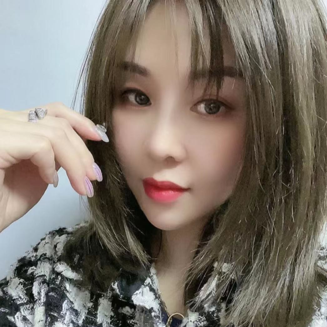 菲菲小妞心儿的照片