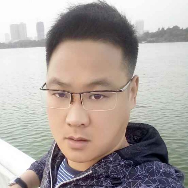白云与矫情的照片