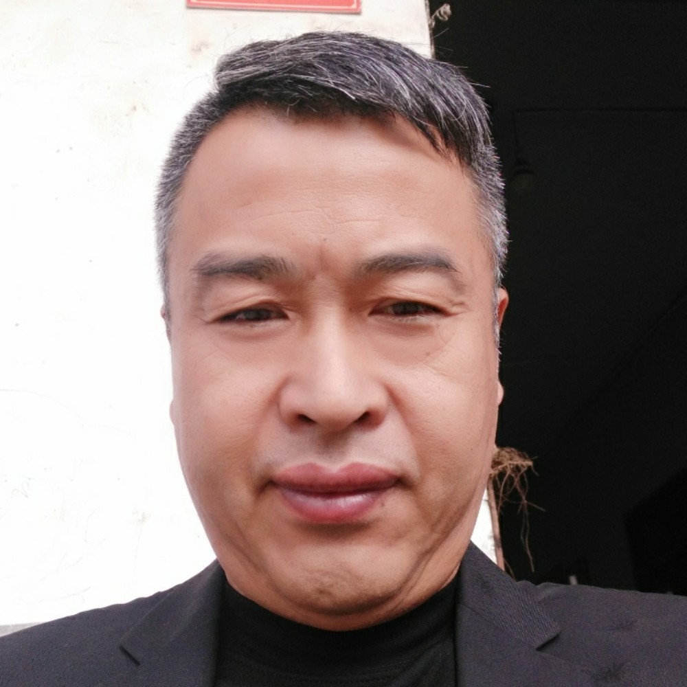 小白菜吃醋老实的照片