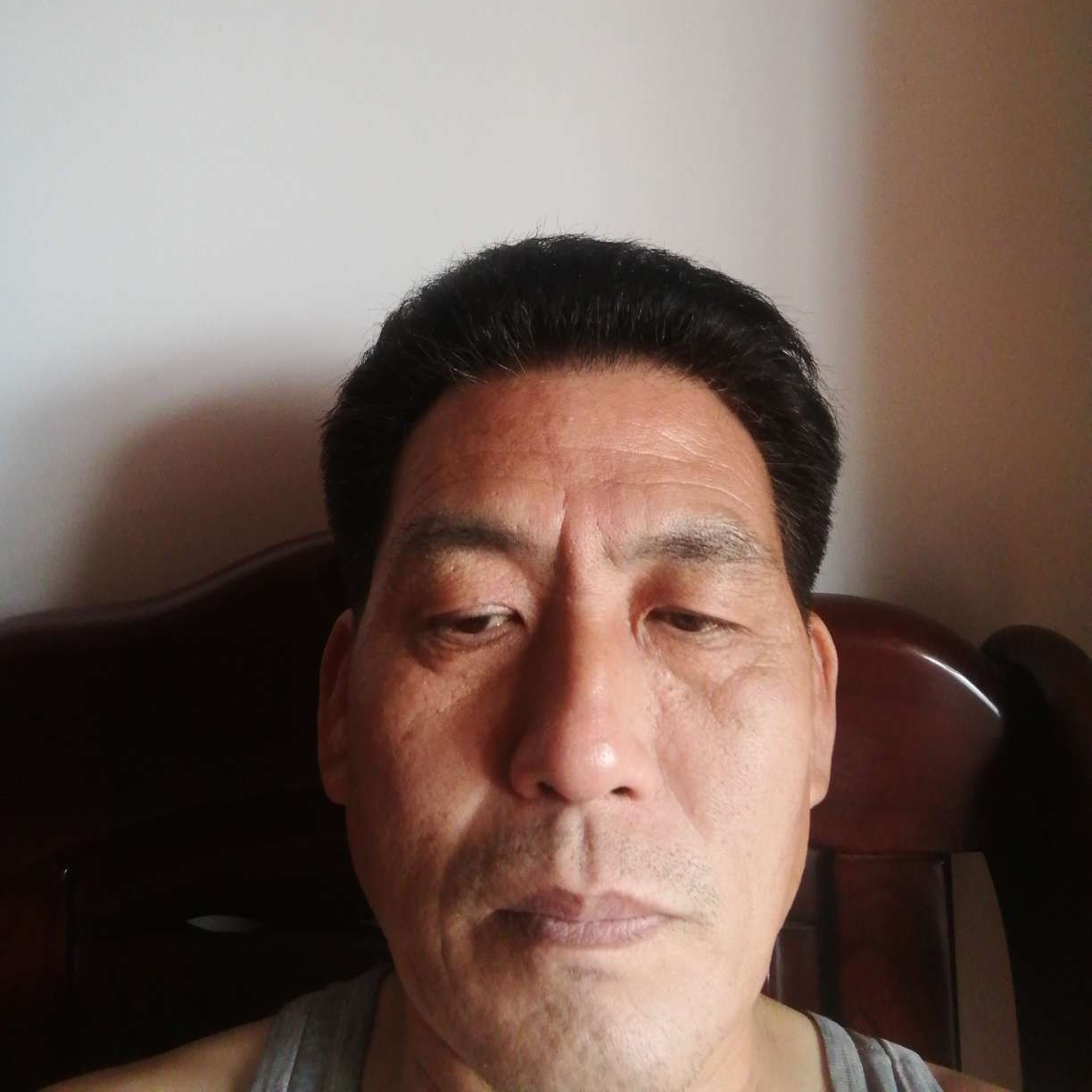 甜蜜扯砖头的照片