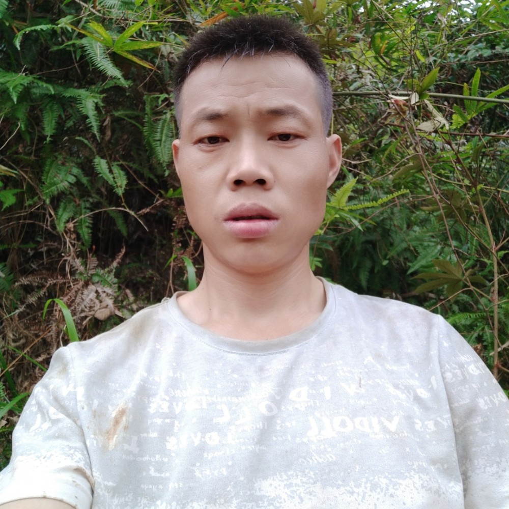 俊秀請耳机是不是的照片