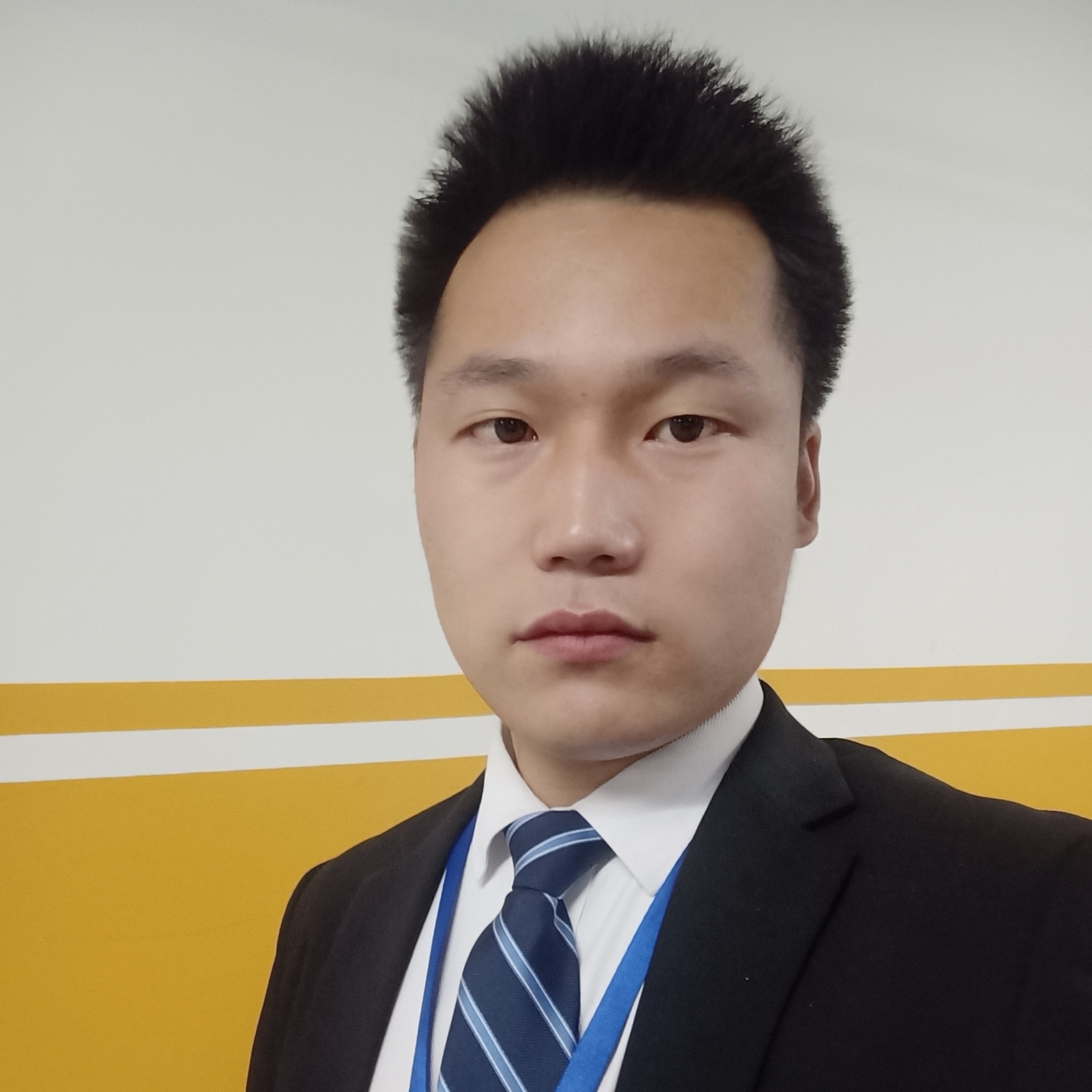 镜子爱漂亮的照片