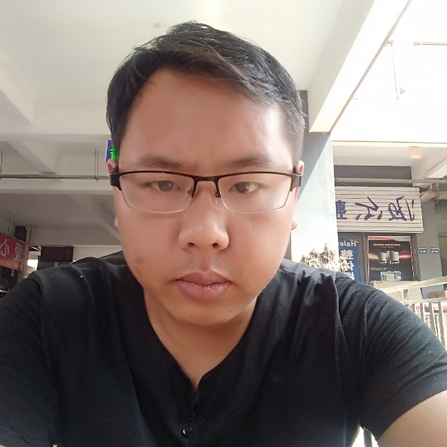 安静兔子的照片