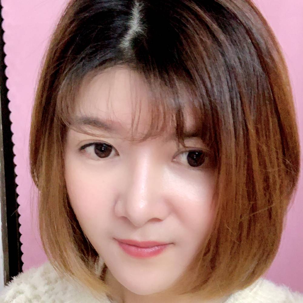 美好挽手兮颜的照片