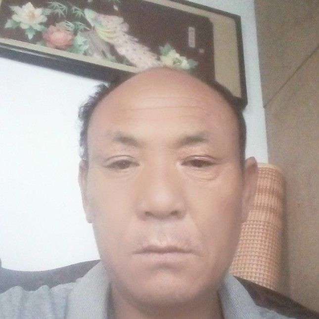秋月爱唠叨的照片