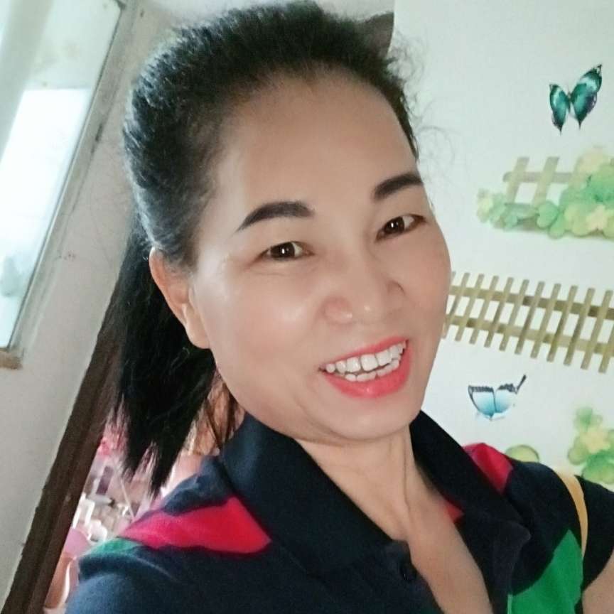 忧心等待招牌的照片