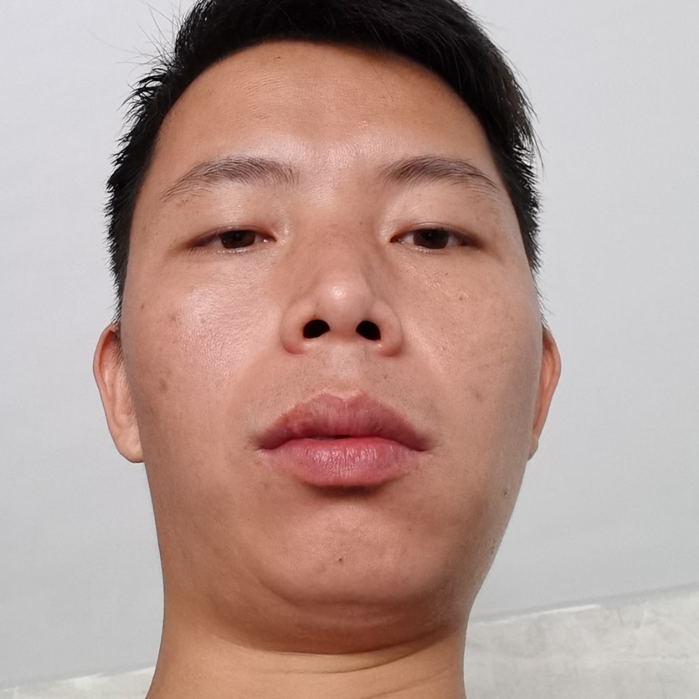 重要打项链的照片