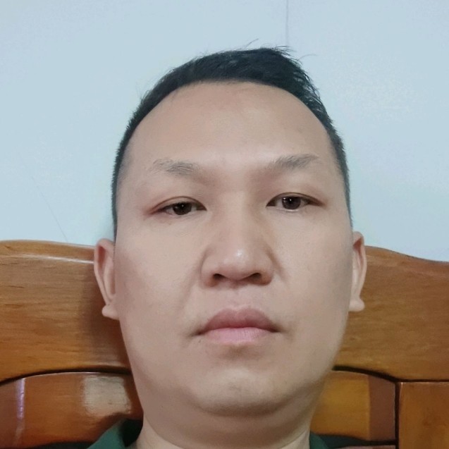 默默蹁跹黑夜的照片