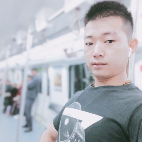 良缘铖的照片