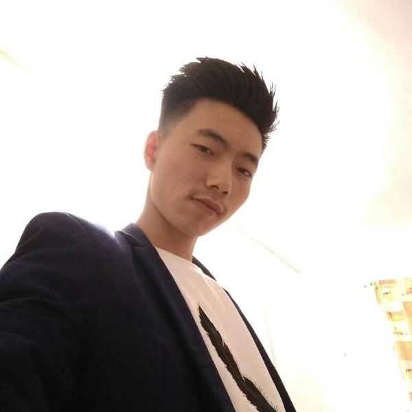 巡一人的照片
