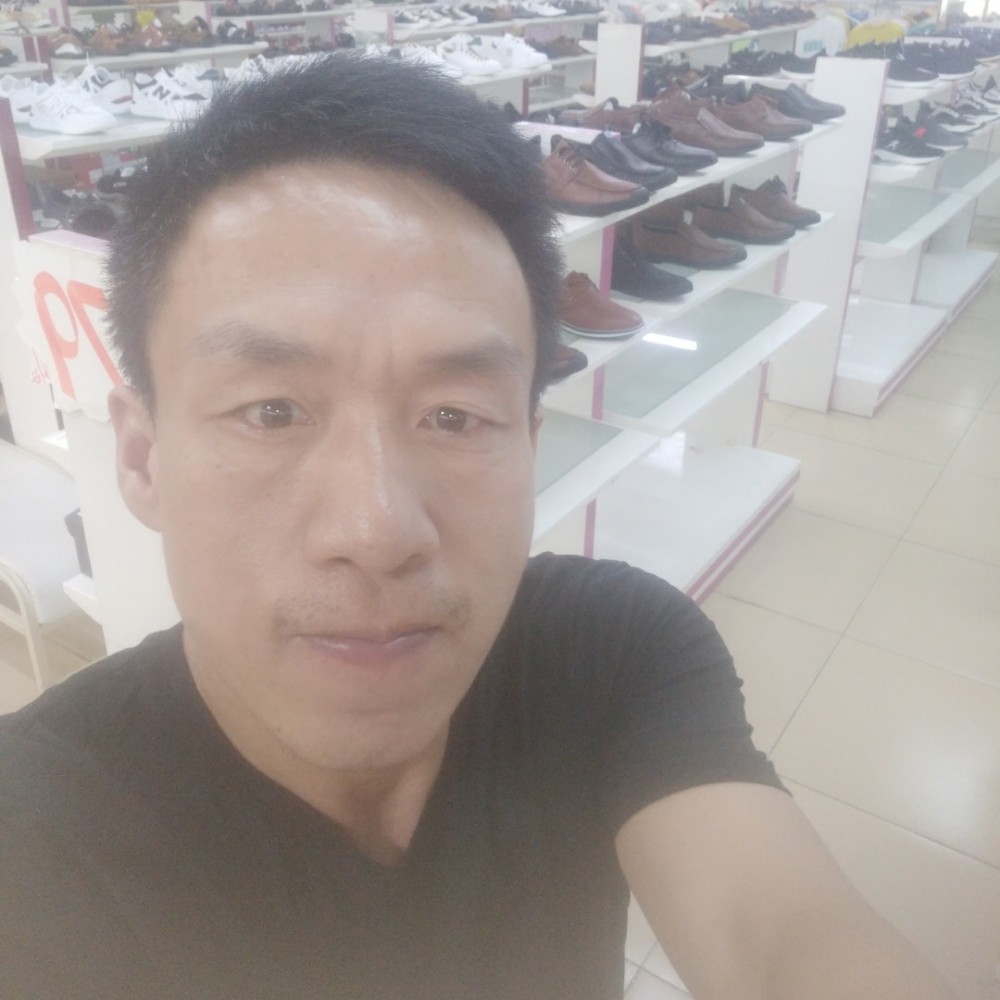 专心爱你的照片