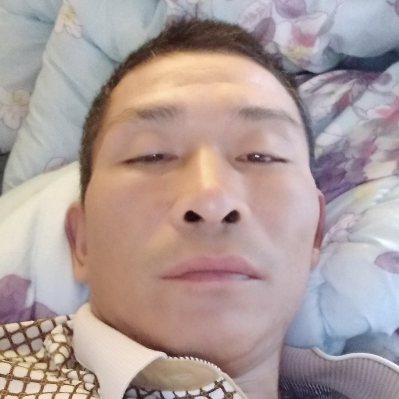 任朋的照片