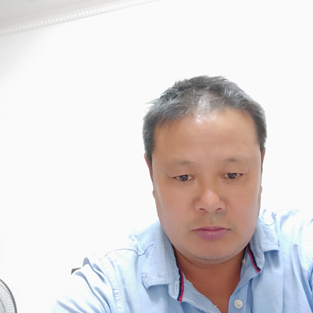 激情巨人的照片
