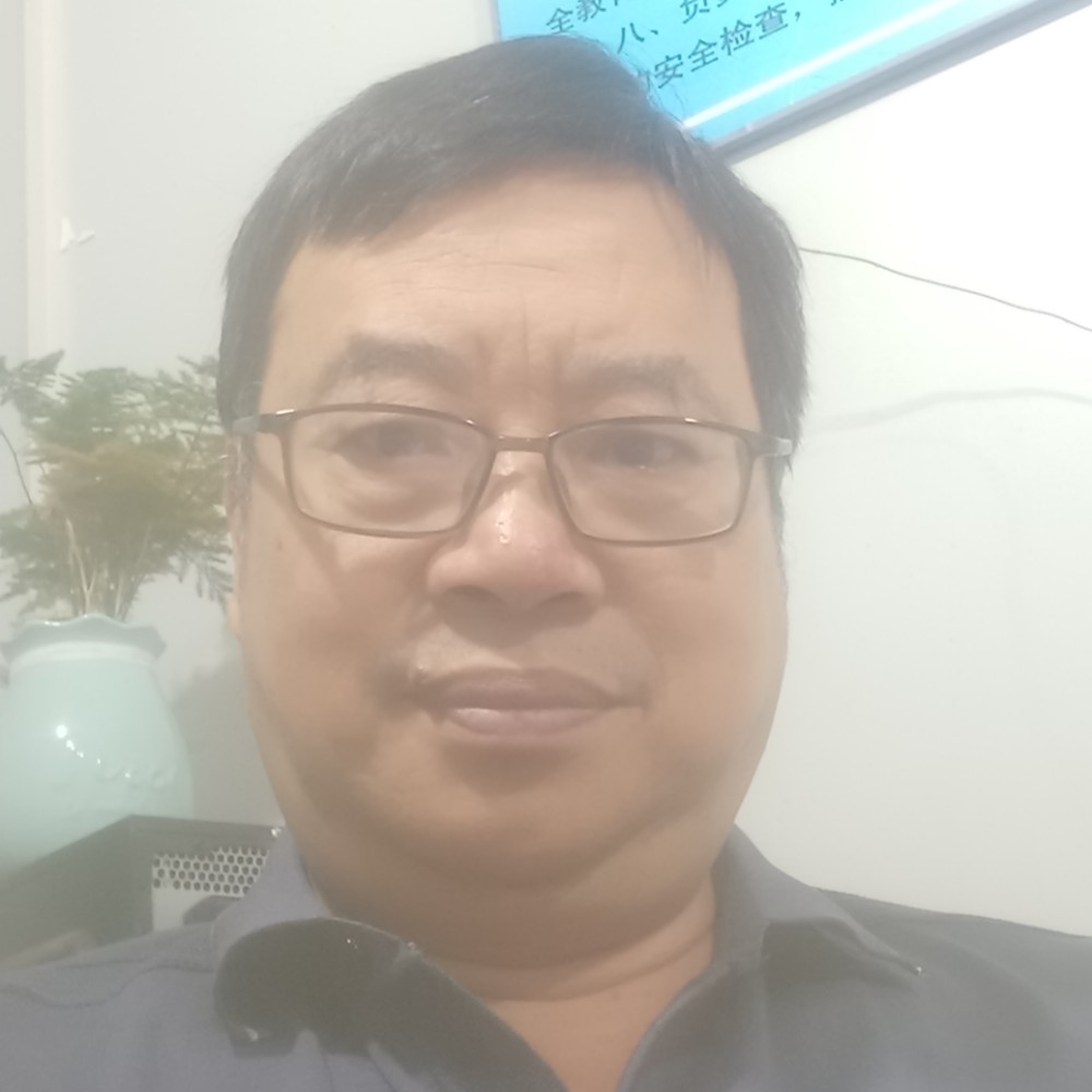 直率老哥的照片