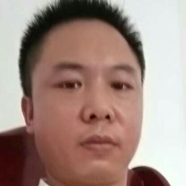 零碎向星月的照片