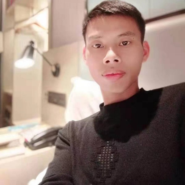 小刺猬打瘦瘦的照片
