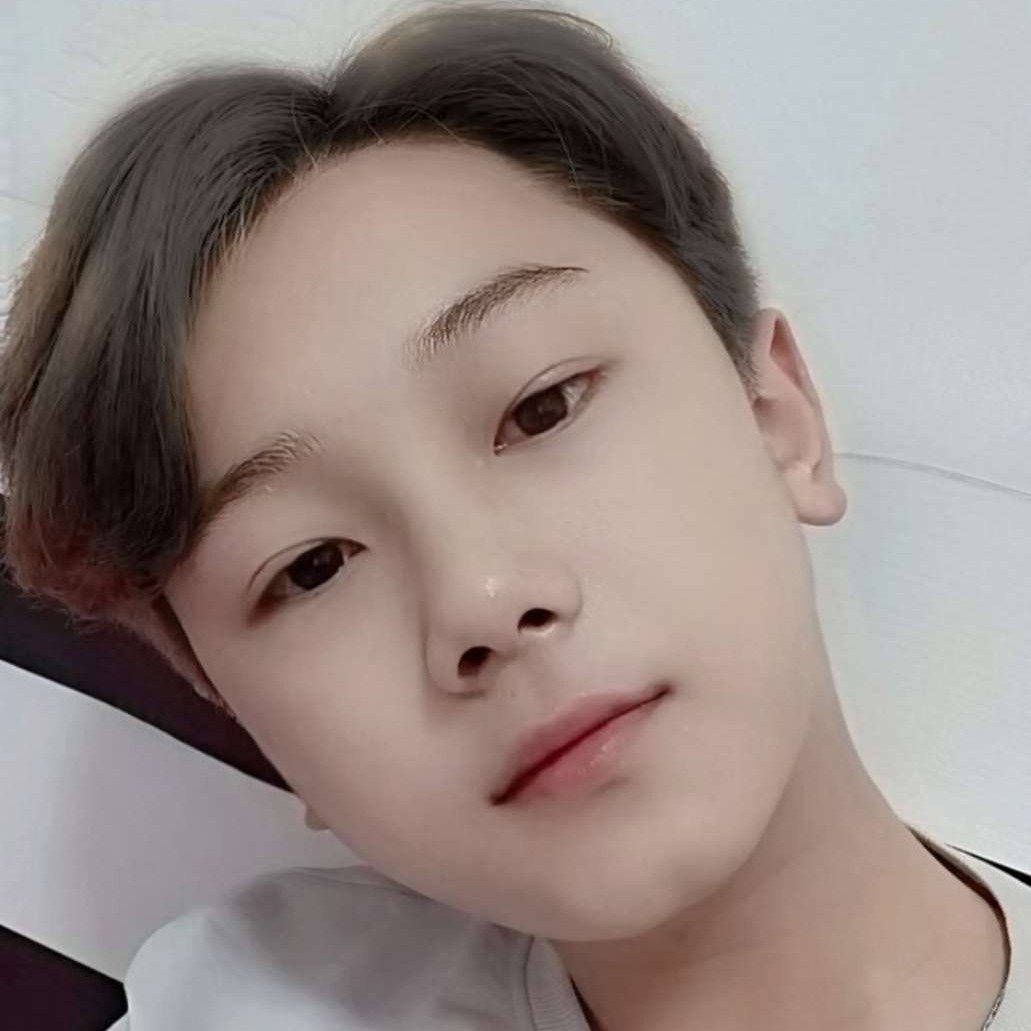 隐忍浅吻网络的照片