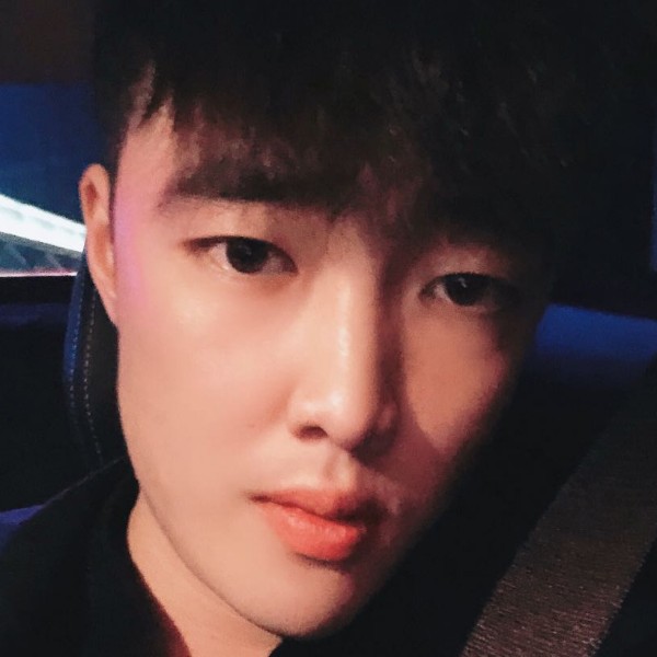 闹心0的照片