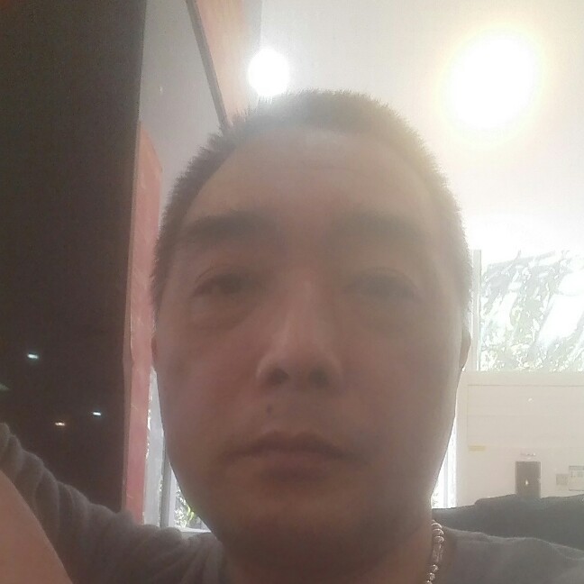 朴实愿汉堡的照片