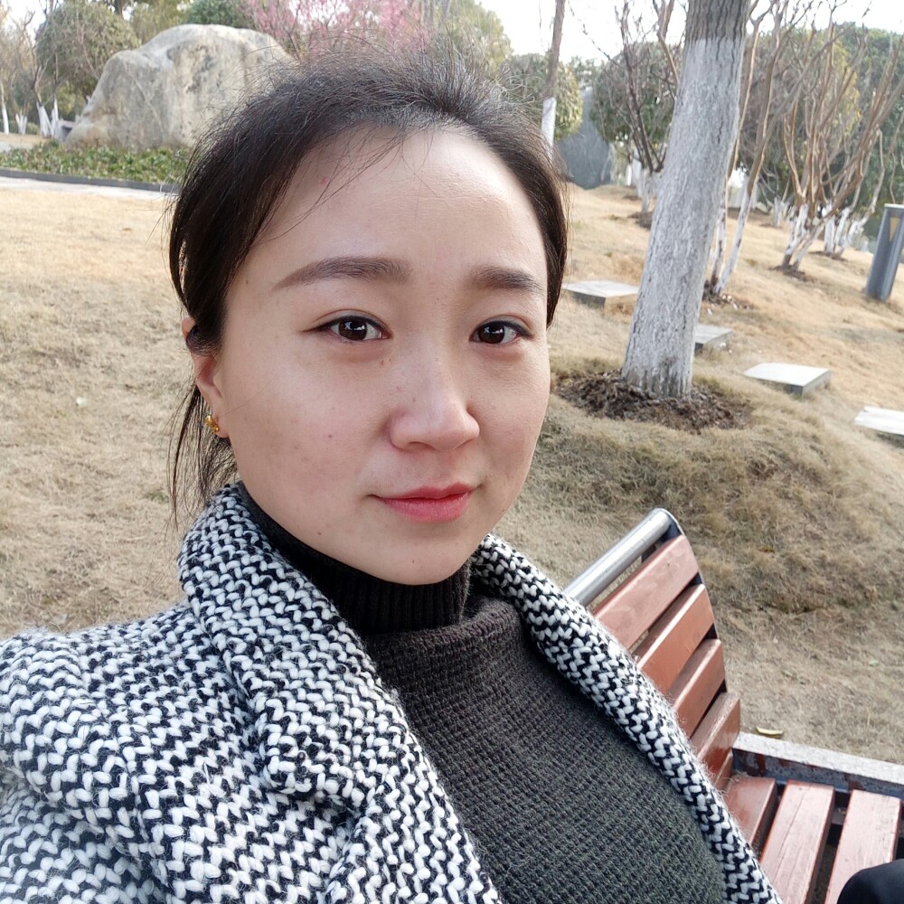 咕噜LSJY的照片