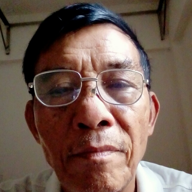 黄昏的朝霞的照片