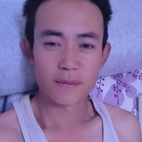 蓝色空白的记忆里的照片