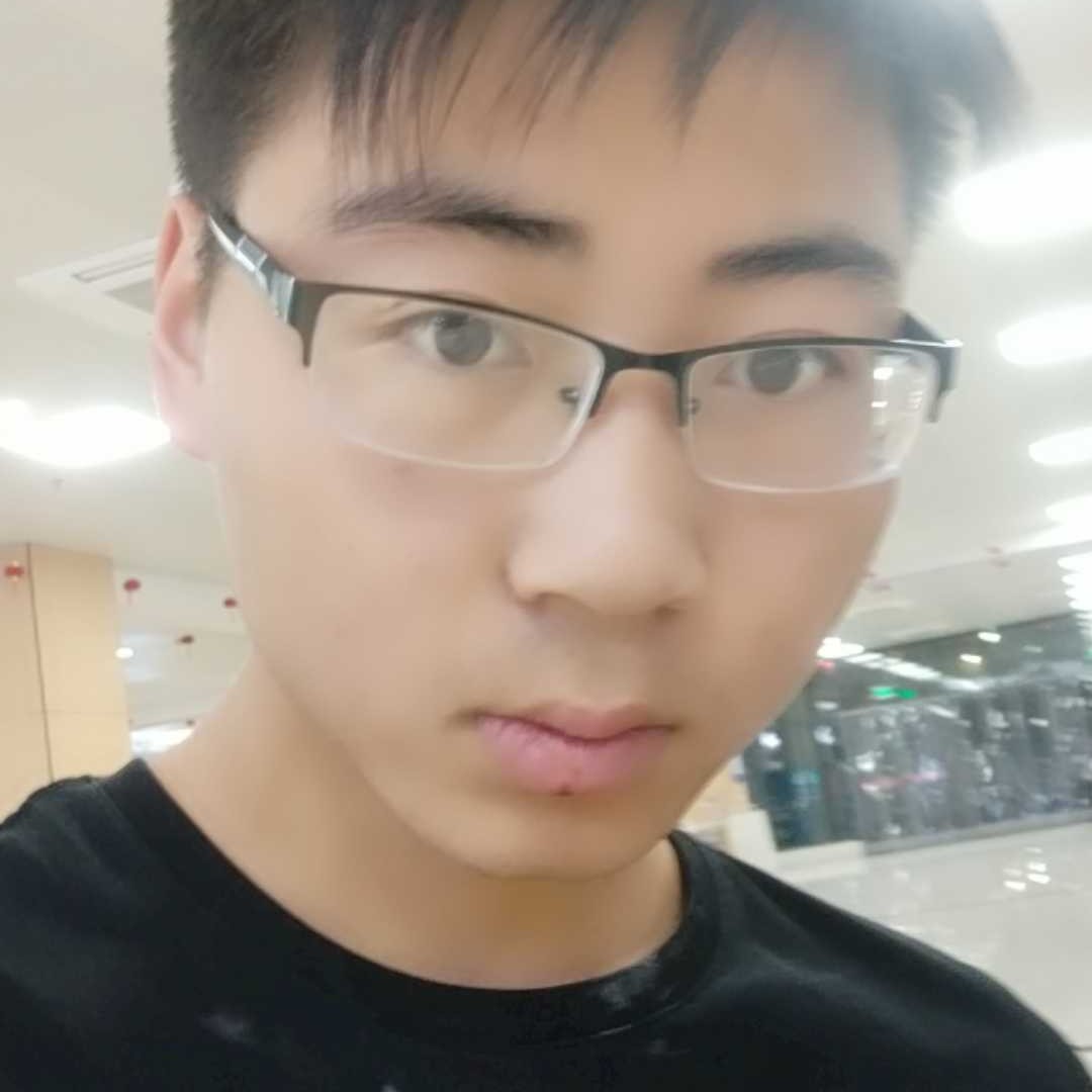 彼年踢百褶裙的照片