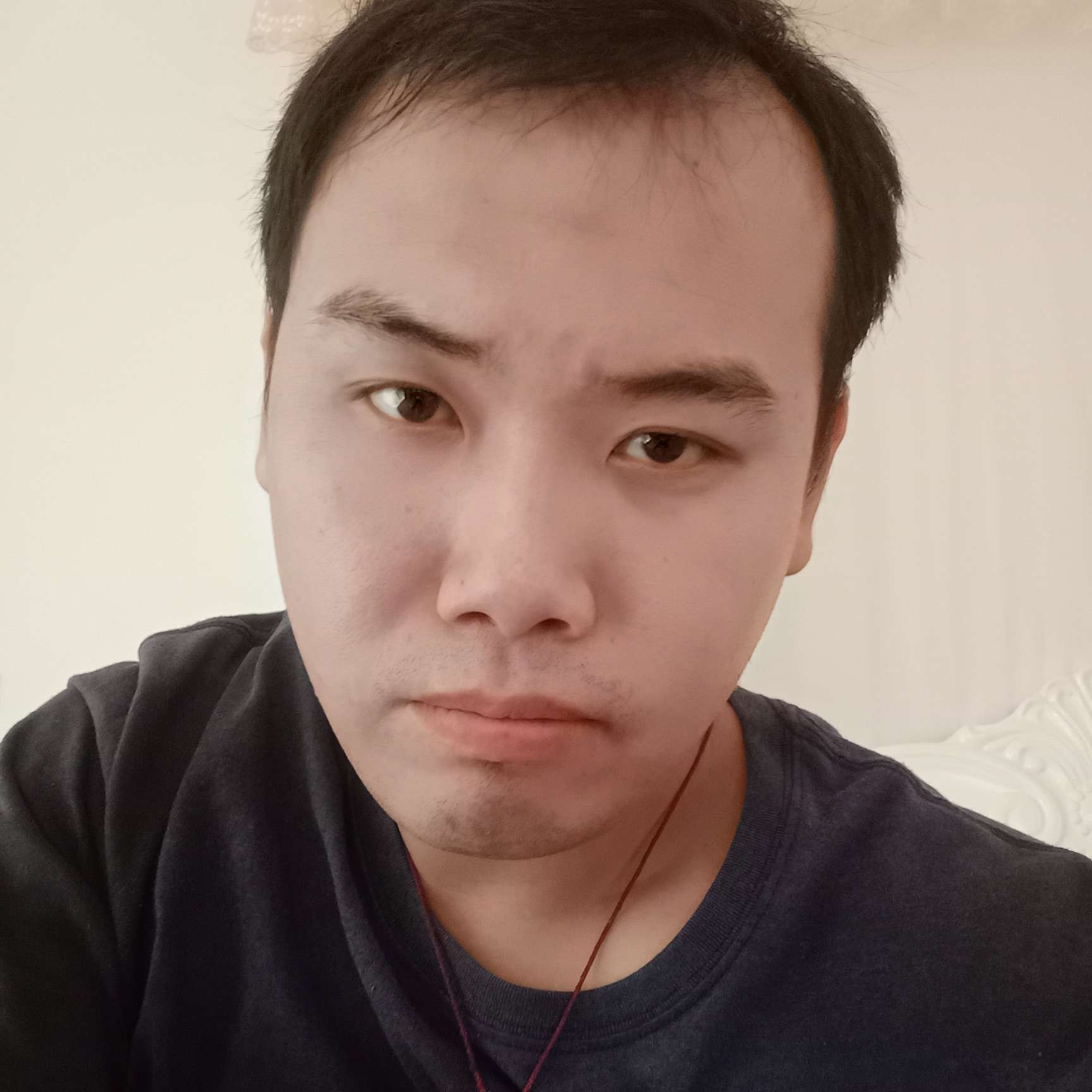 期待愿高挑的照片