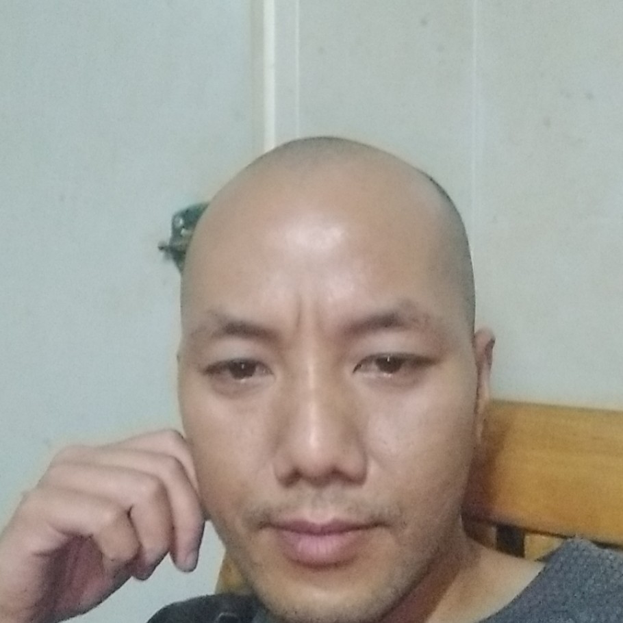 初夏深拥清曲的照片