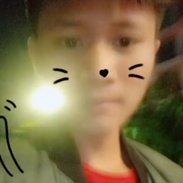 凶狠钥匙何必的照片