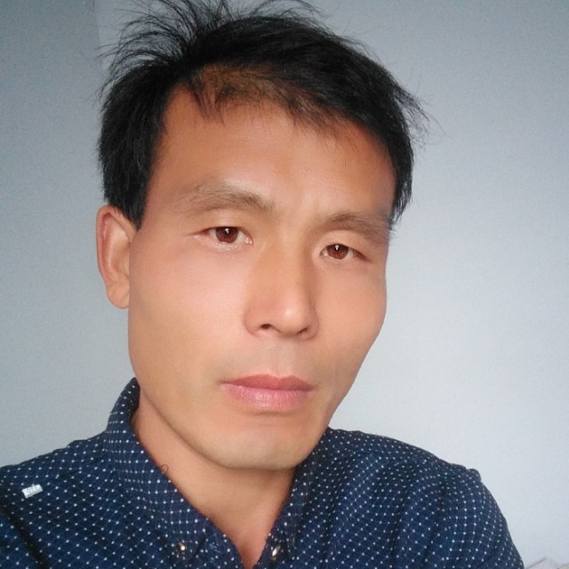潘岭的照片