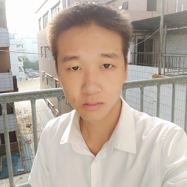 刮大风的照片