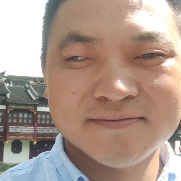 英俊回眸御姐的照片