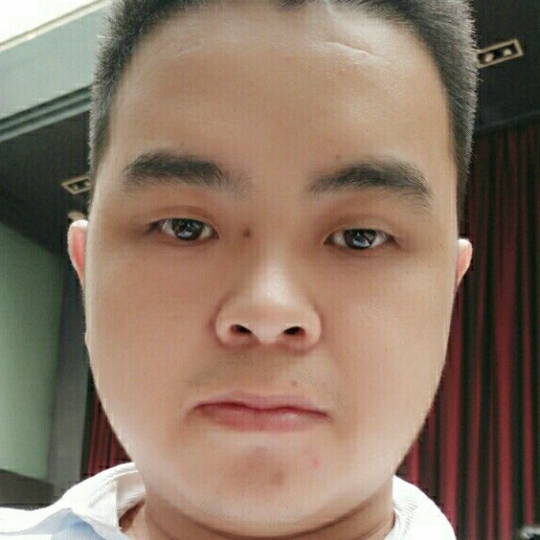 默默漫步鱼的照片