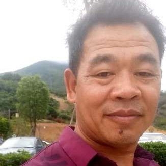 电灯胆文静的照片